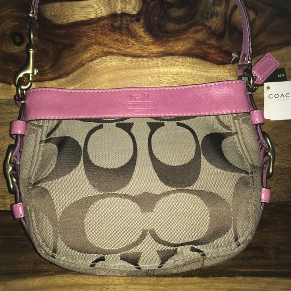 Dress Up Piece - Coach Hobo Bag - Picture 5 of 12